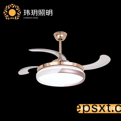 風扇(shan)燈(deng)非(fei)常實(shi)用便利(li)